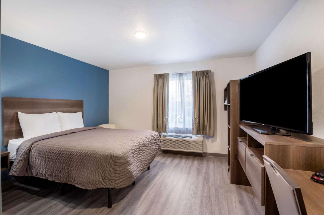 Woodspring Suites Detroit Madison Heights Exteriör bild
