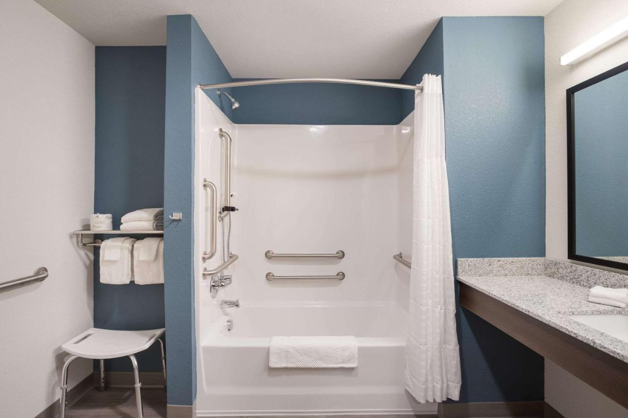 Woodspring Suites Detroit Madison Heights Exteriör bild